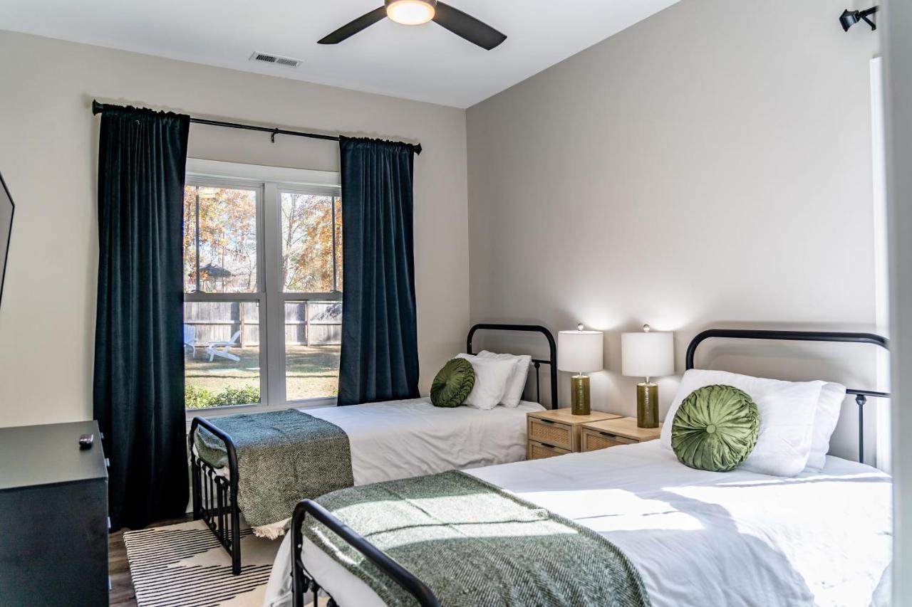 The Downtown Ace Villa Southern Pines Bagian luar foto